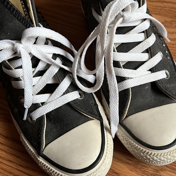 Studded converse high tops - Picture 3 of 7